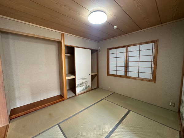 川西市緑台、中古一戸建ての画像です