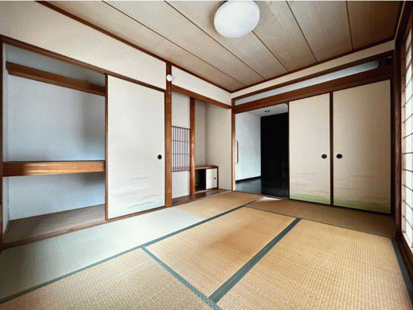 川西市萩原台、中古一戸建ての画像です