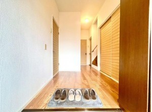 川西市東畦野、中古一戸建ての画像です