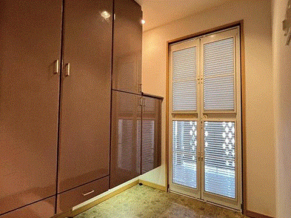 川西市清和台、マンションの画像です