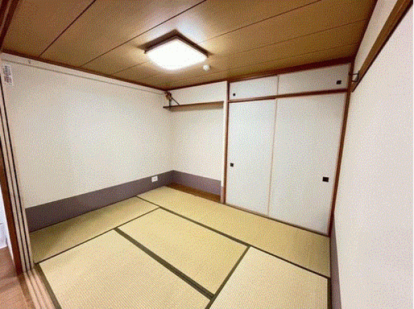 川西市清和台、マンションの画像です