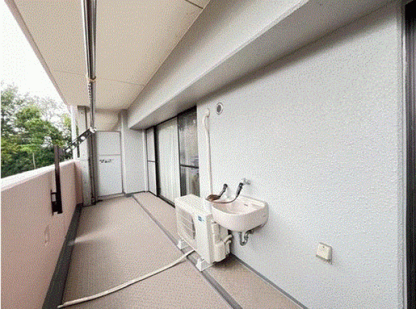 川西市清和台、マンションの画像です