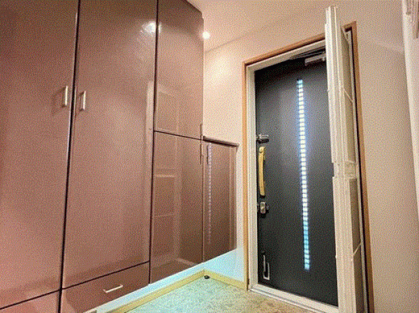 川西市清和台、マンションの画像です