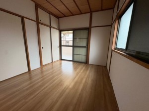 川西市東畦野、中古一戸建ての画像です