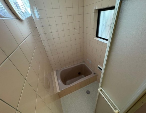 川西市東畦野、中古一戸建ての画像です