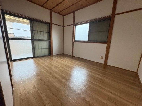 川西市東畦野、中古一戸建ての画像です