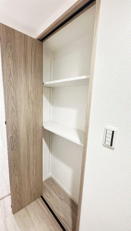 川西市小花、マンションの画像です