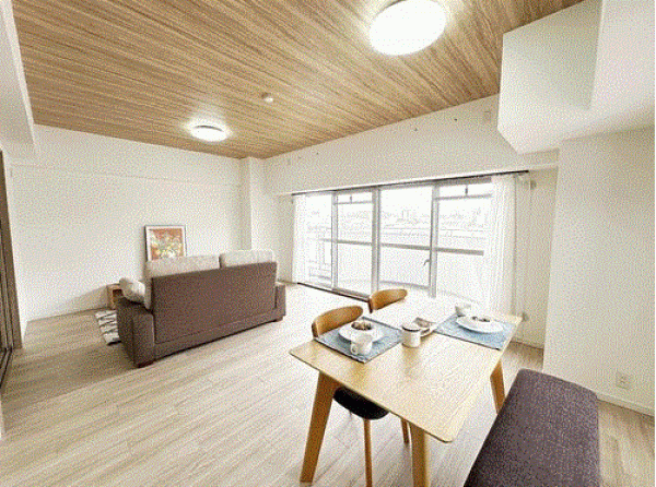 川西市小花、マンションの画像です