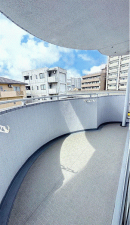 川西市小花、マンションの画像です