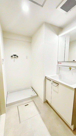 川西市小花、マンションの画像です