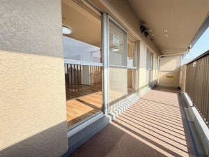 川西市栄町、マンションの画像です