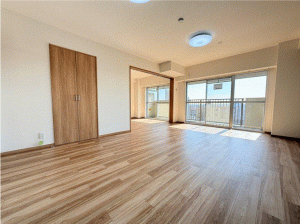 川西市栄町、マンションの画像です