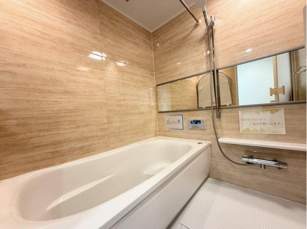 川西市栄町、マンションの画像です