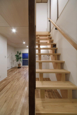 川西市久代、中古一戸建ての画像です