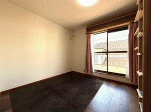 川西市緑台、中古一戸建ての画像です