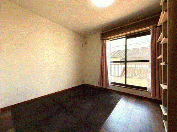 川西市緑台、中古一戸建ての画像です