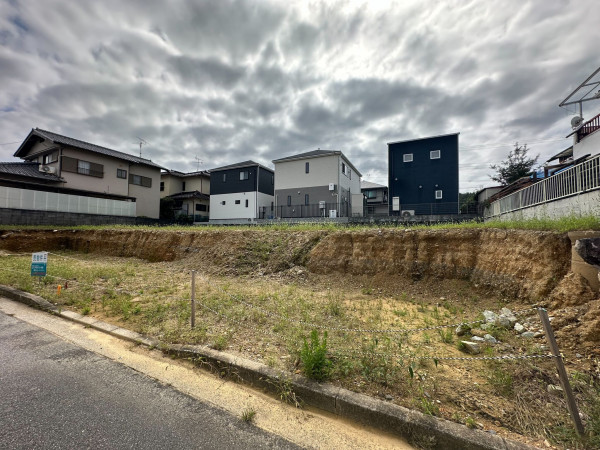 川西市清和台、土地の画像です