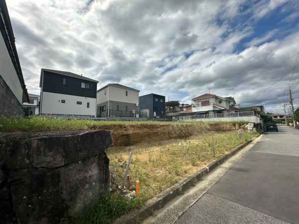 川西市清和台、土地の画像です