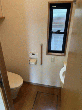 川西市東畦野、中古一戸建ての画像です