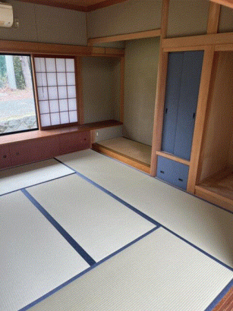 川西市東畦野、中古一戸建ての画像です