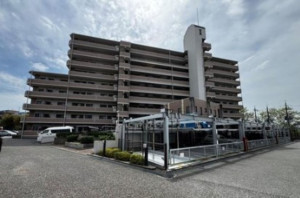川西市東畦野、マンションの画像です