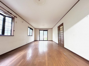 川西市丸山台、中古一戸建ての画像です