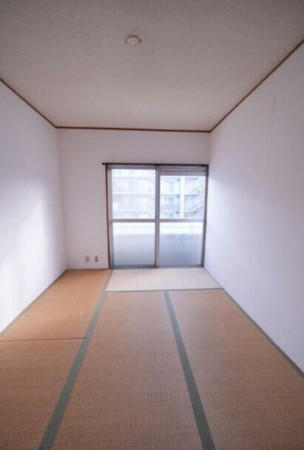 川西市清和台、マンションの画像です