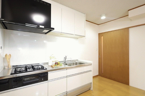 川西市花屋敷、マンションの画像です