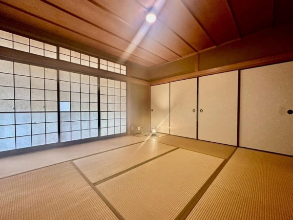 川西市東畦野、中古一戸建ての画像です
