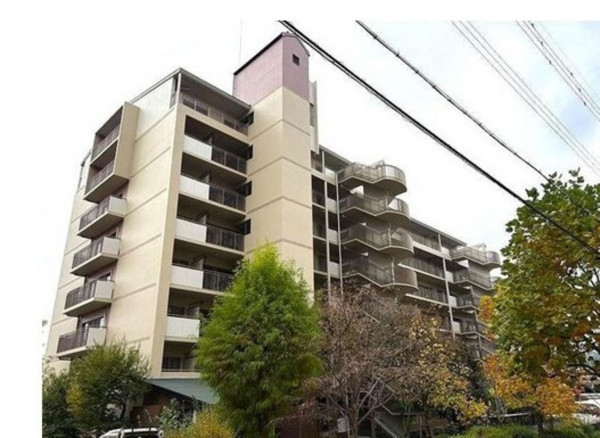 川西市丸山台、マンションの画像です