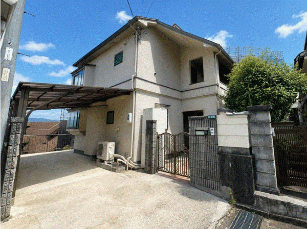 川西市緑台、中古一戸建ての画像です
