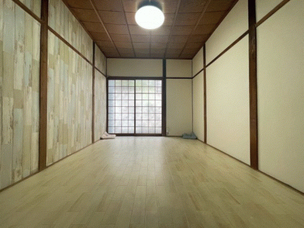 川西市霞ケ丘、中古一戸建ての画像です