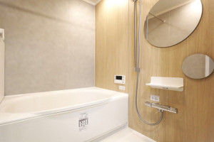 川西市南花屋敷、マンションの画像です