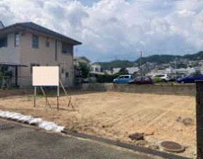 川西市南花屋敷、土地の画像です