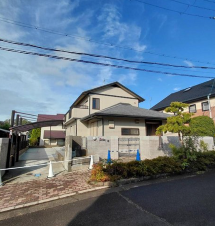 川西市水明台、中古一戸建ての外観画像です