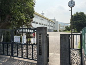 川西市鴬の森町、中古一戸建ての画像です