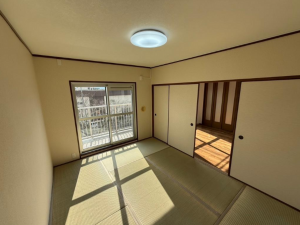 川西市清和台、マンションの画像です
