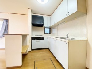 八王子市散田町、中古一戸建ての画像です