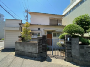 八王子市本町、中古一戸建ての外観画像です