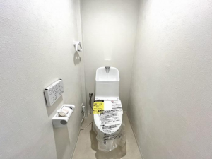 八王子市北野町、マンションのトイレ画像です