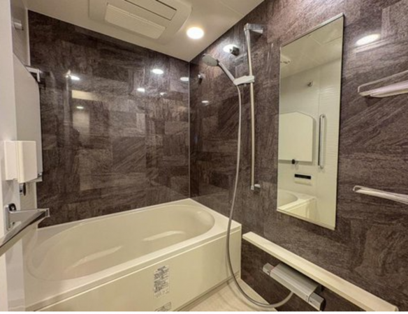 八王子市旭町、マンションの風呂画像です