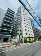 八王子市八日町、マンションの外観画像です