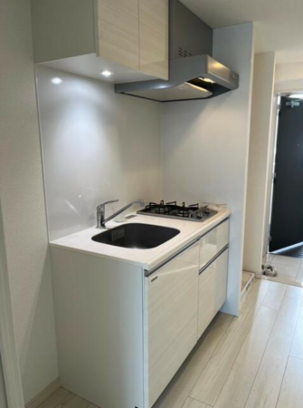 八王子市子安町、マンションのキッチン画像です