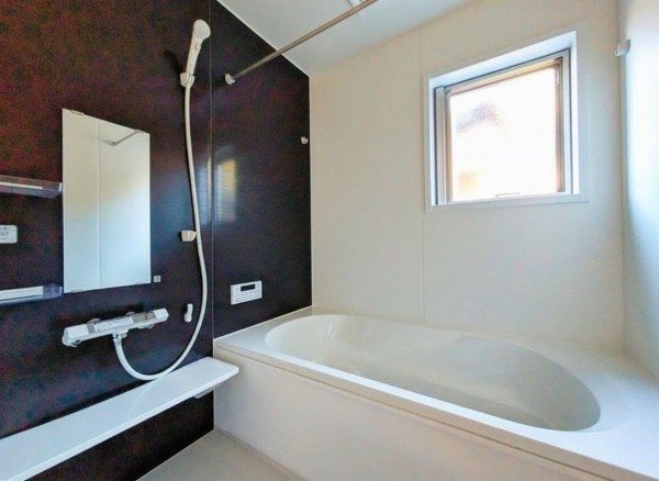 八王子市緑町、新築一戸建ての画像です