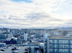 八王子市旭町、マンションの画像です