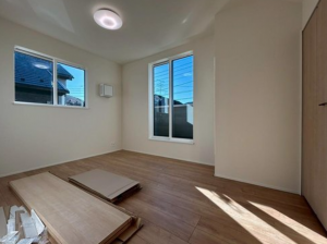 八王子市散田町、新築一戸建ての画像です