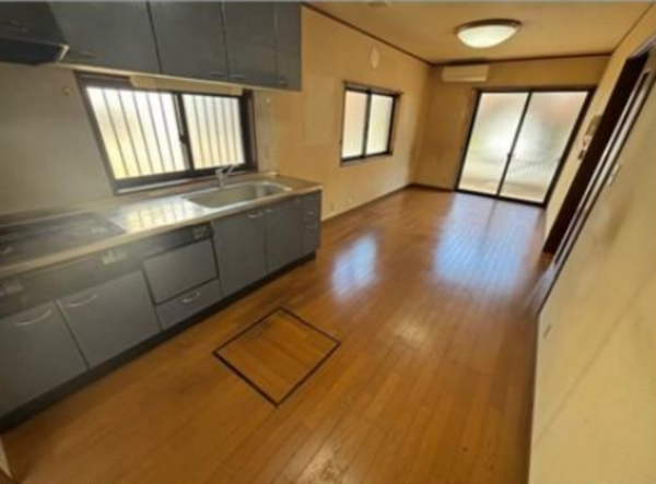 八王子市千人町、中古一戸建てのキッチン画像です