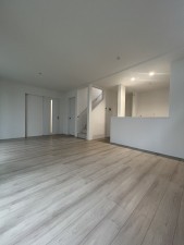 八王子市北野町、新築一戸建ての居間画像です