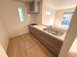 八王子市散田町、新築一戸建てのキッチン画像です