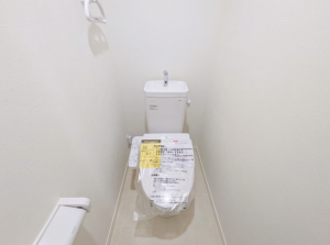 八王子市散田町、マンションのトイレ画像です